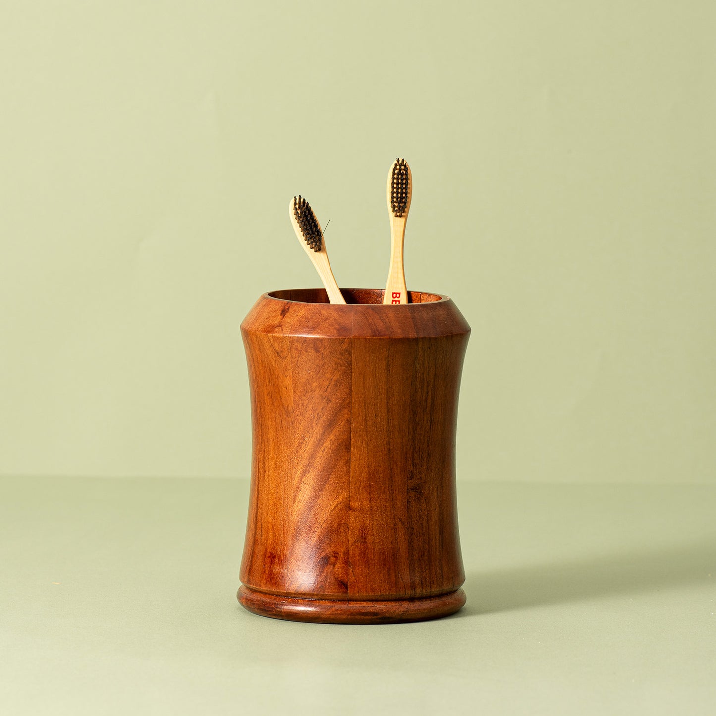 Urban Chic: Spoon Stand