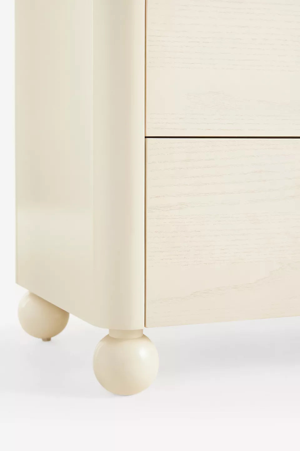 Tasha Lacquer Nine-Drawer Dresser Ash