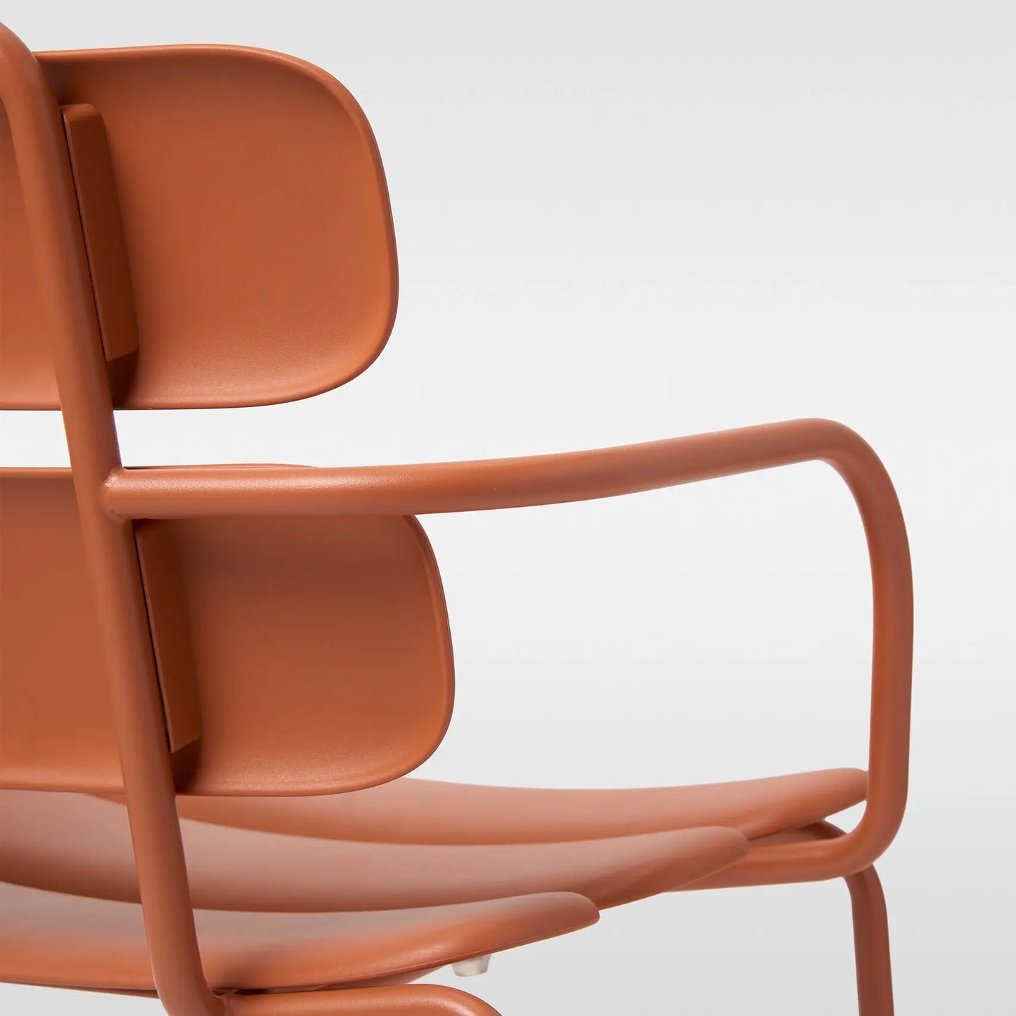 Ribs With Arms
Cafe Chair