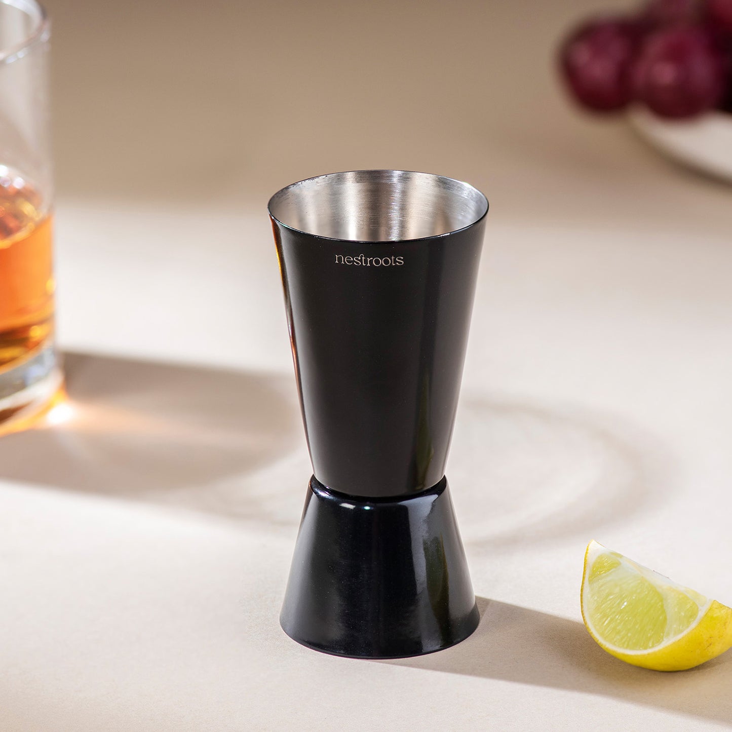 The Seamless Peg Measurer Glossy Black