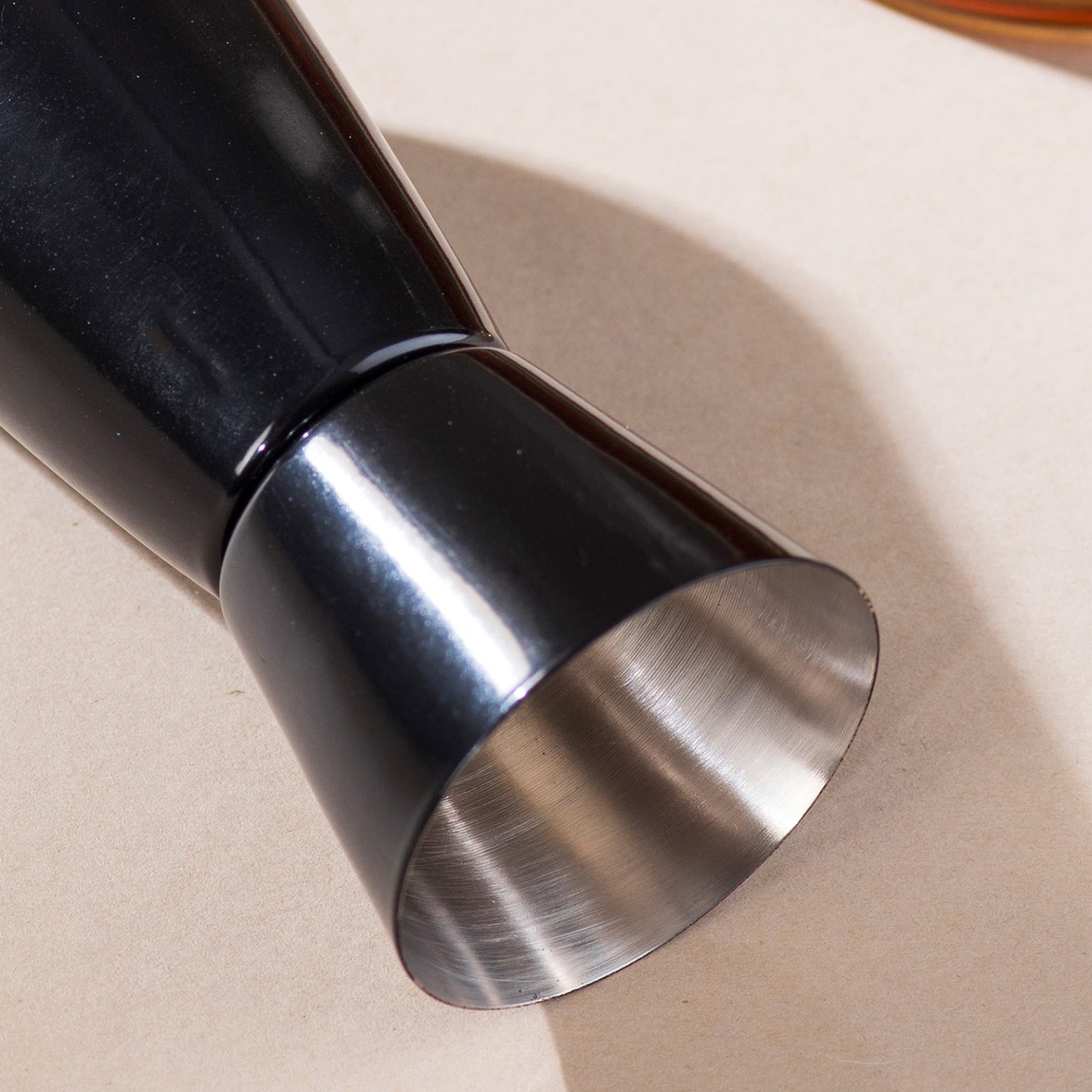 The Seamless Peg Measurer Glossy Black