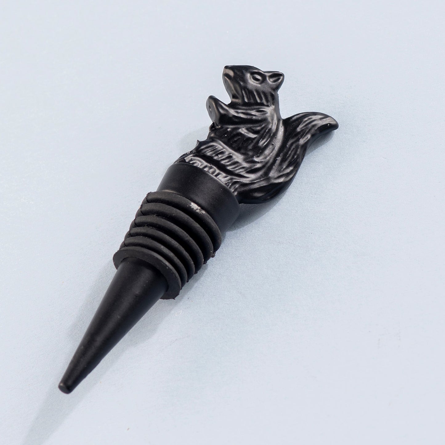 The Squirrel Bottle Stopper Matte Black