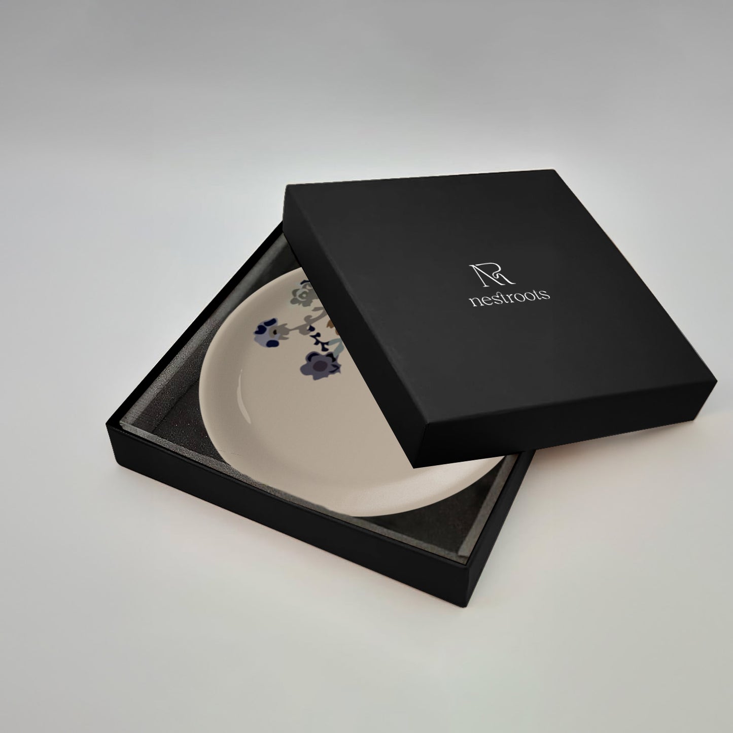 Classic Ditsy Wall Plate