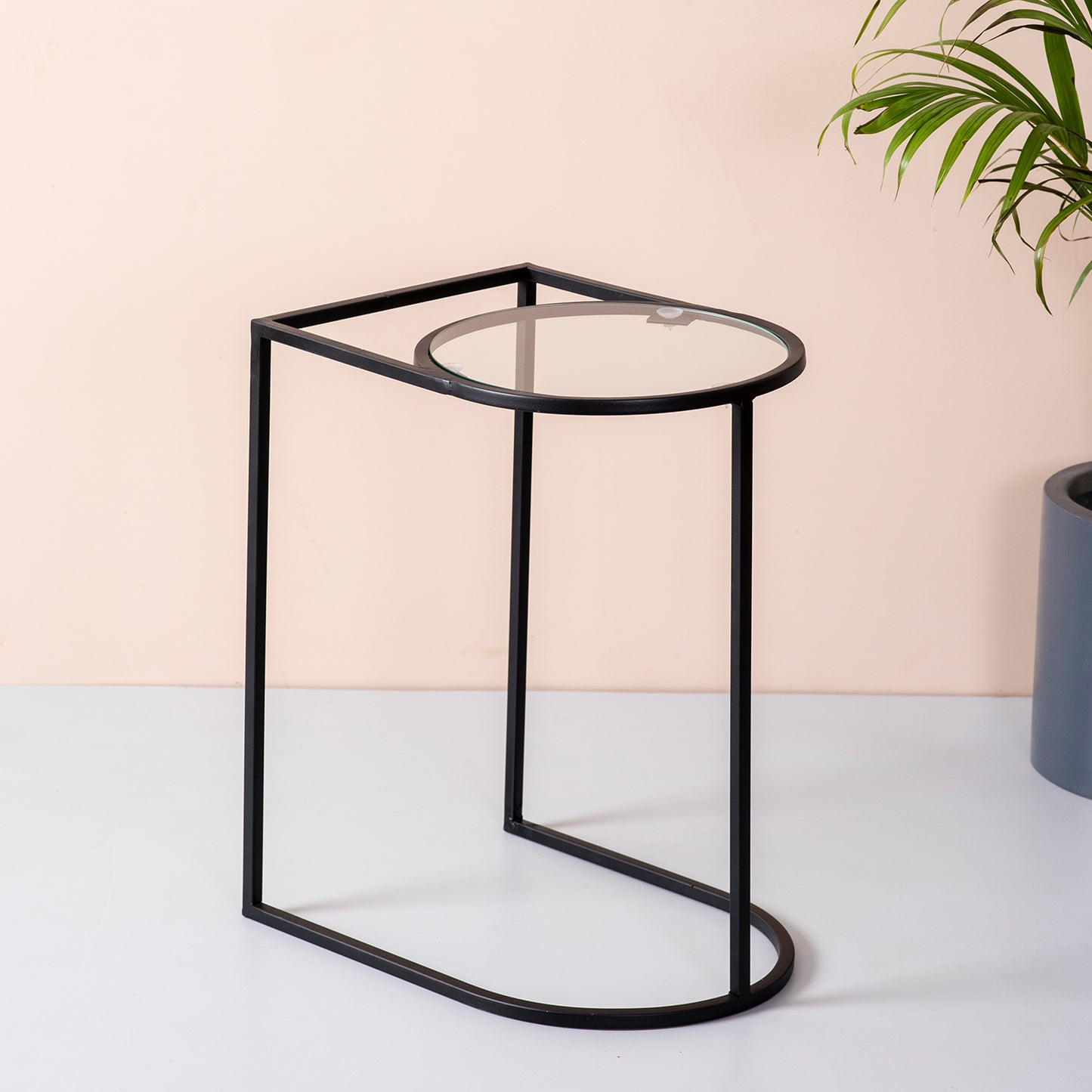 Magazine Side Table Black