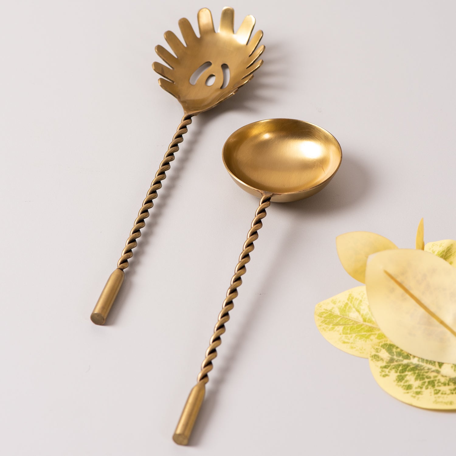 salad serving spoon