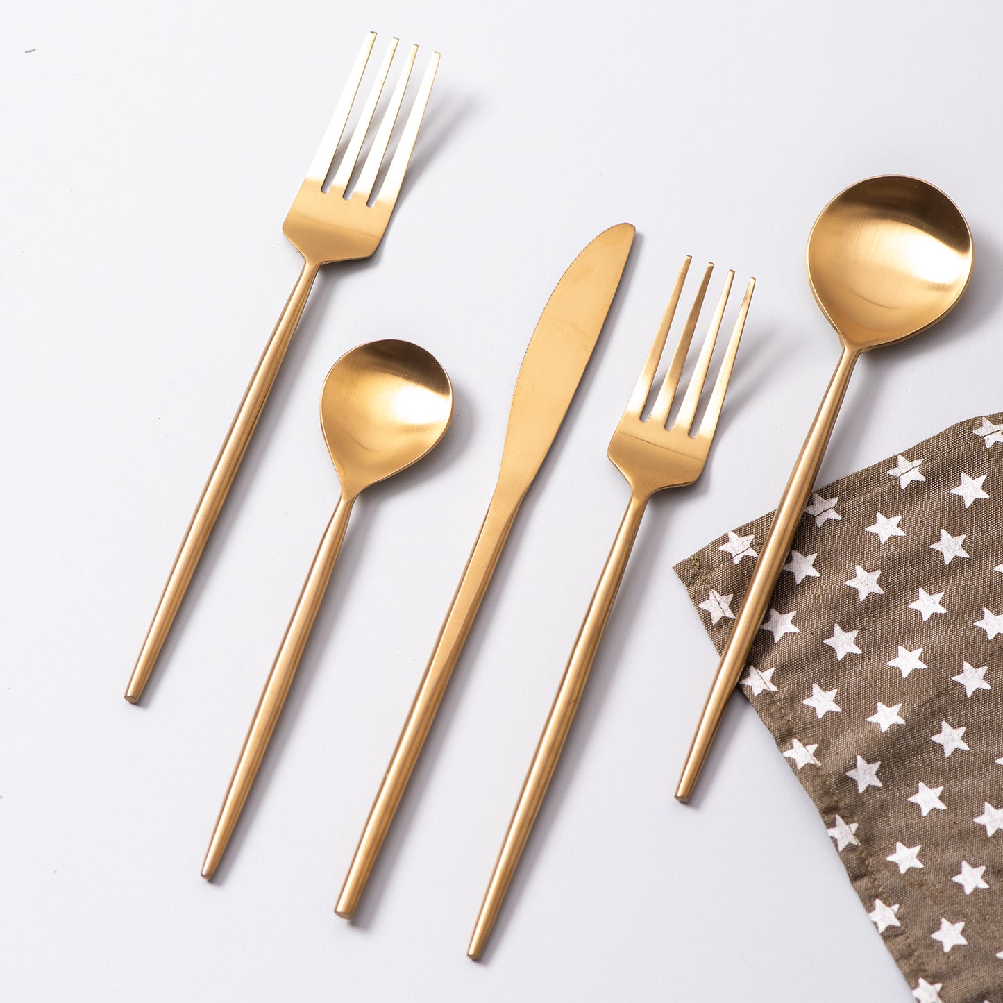 dinner cutlery set