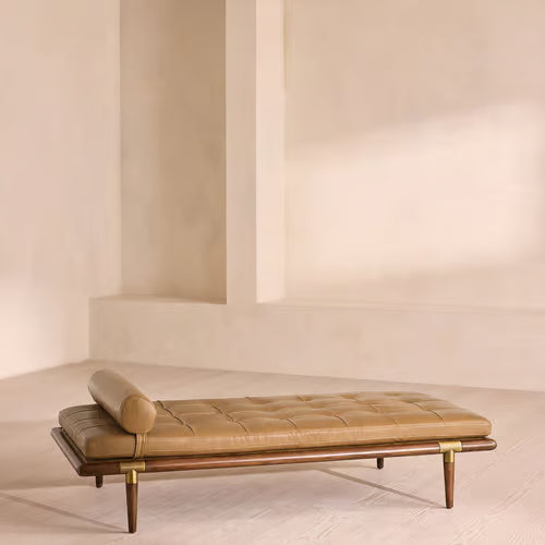 Theodore Daybed Leather Leather Honey