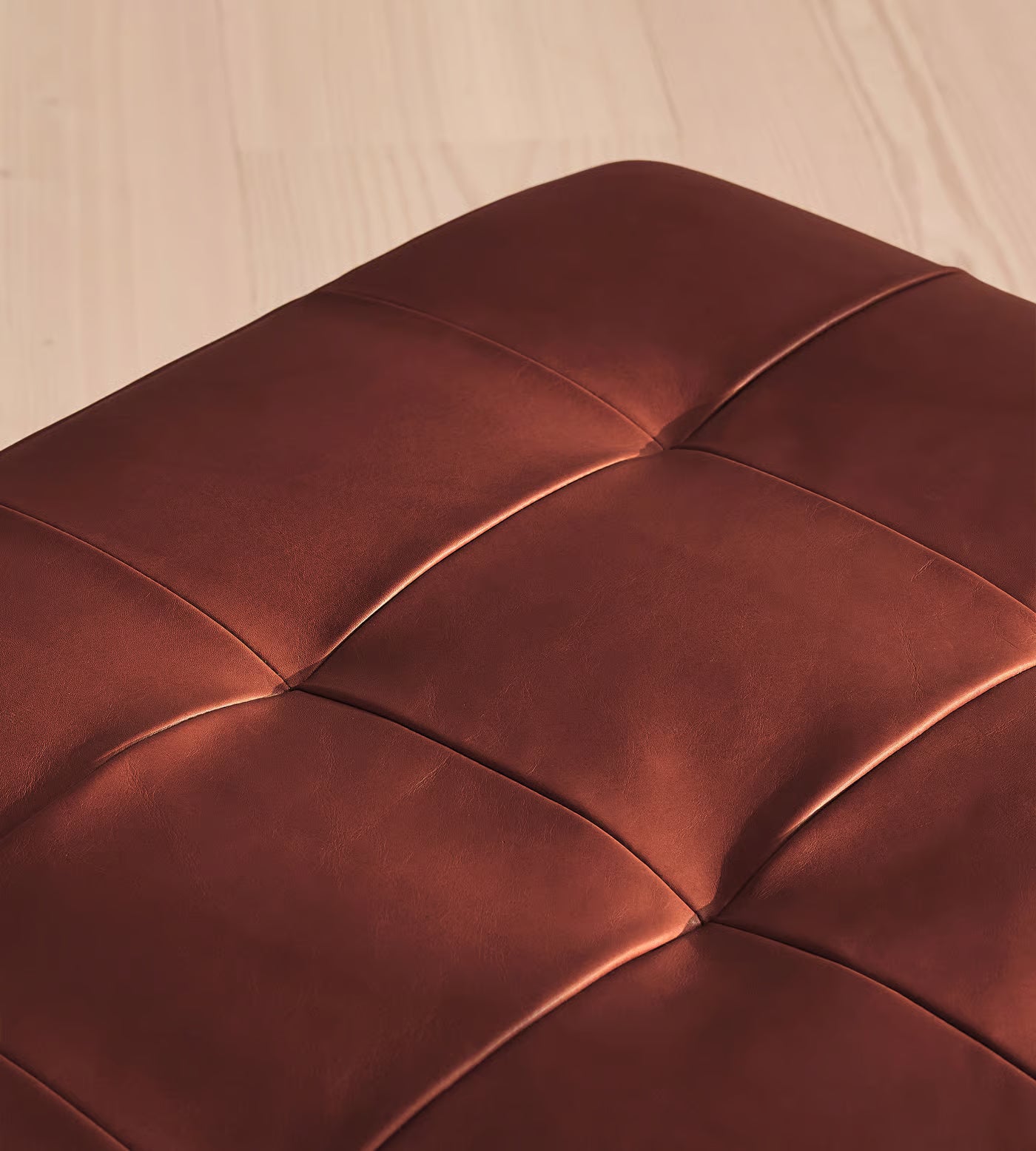 Theodore Daybed Leather Leather Sangria