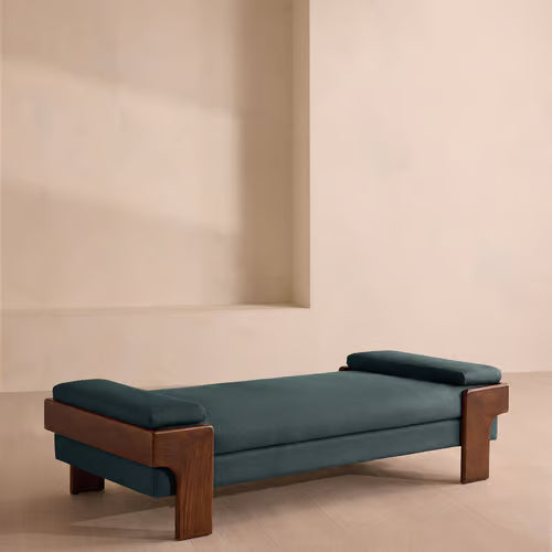 Marcia Daybed Linen Prussian Blue