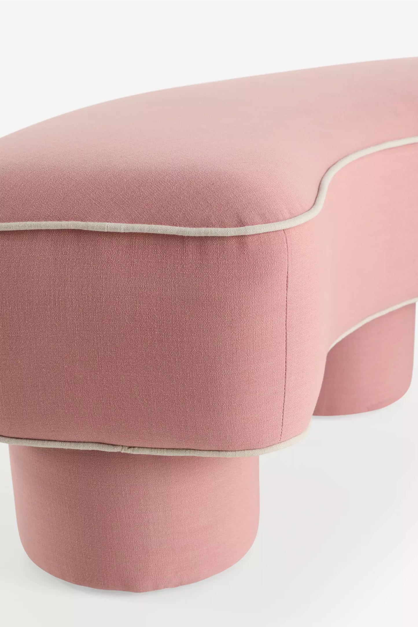 Modella Performance Linen Curved Bench Pink