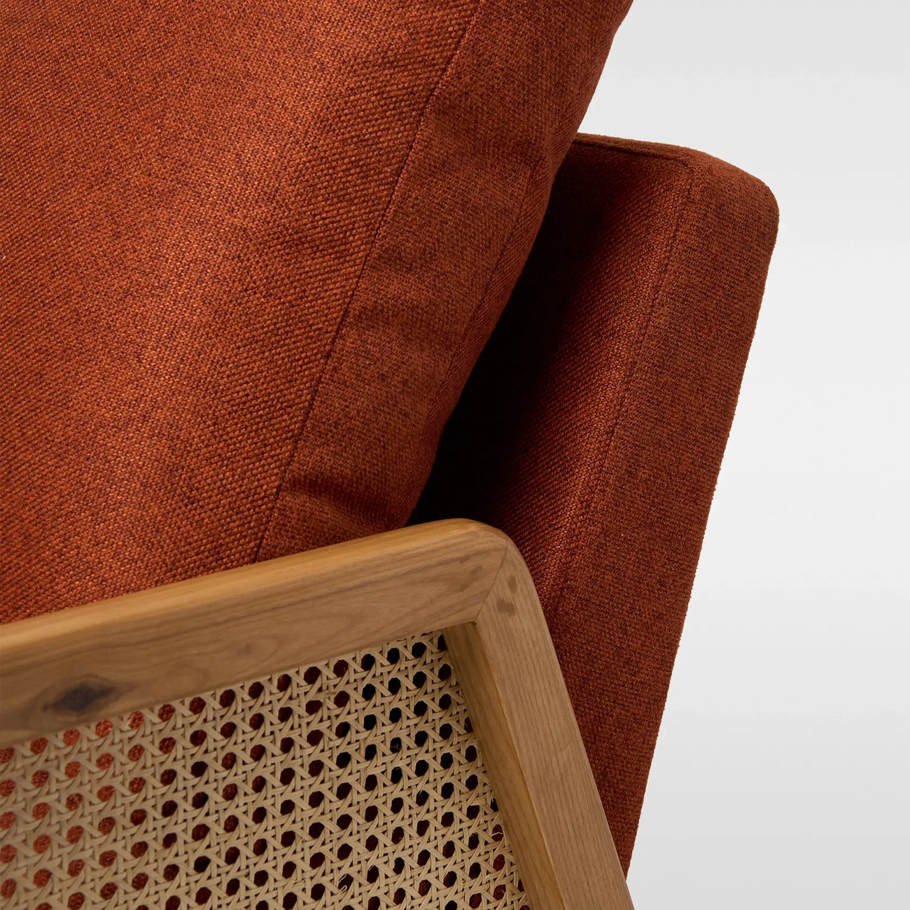 Pulse Lounge Chair