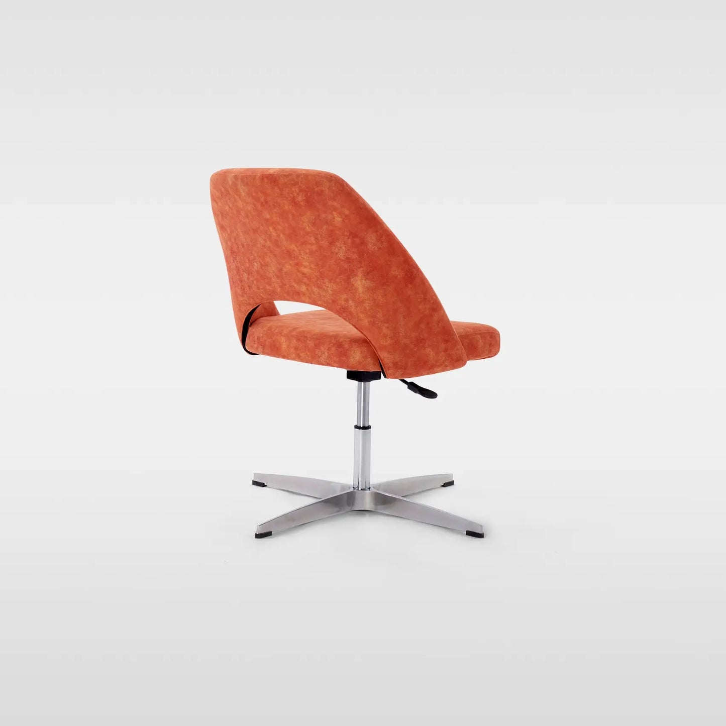 Clover Lounge Chair