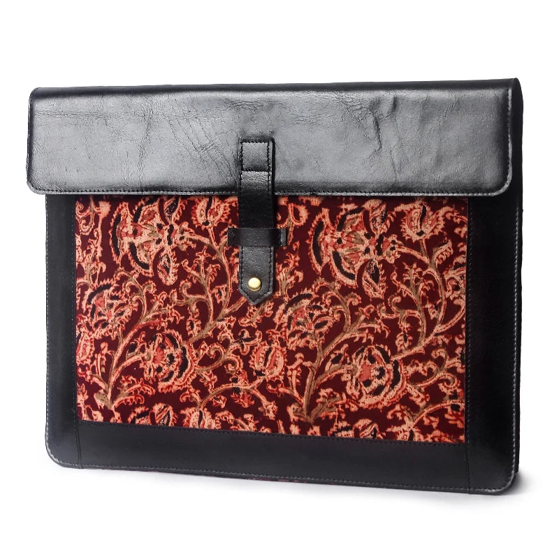 Zyrah Laptop Sleeve