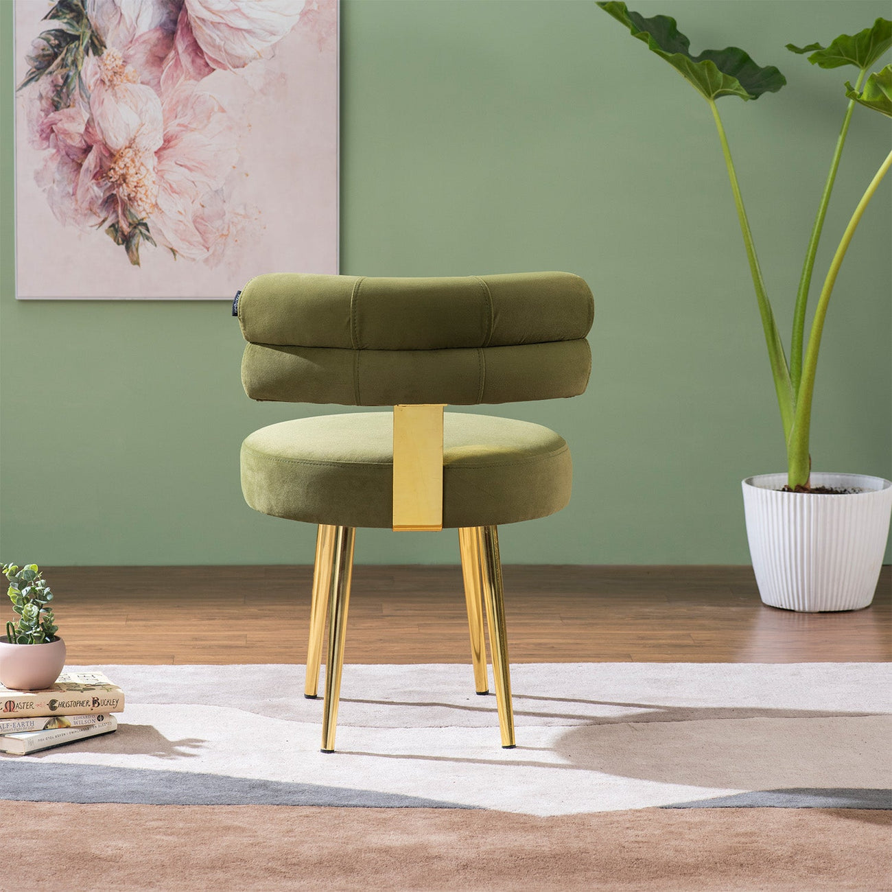 Sink into Emerald Lounge Chair Set of 4