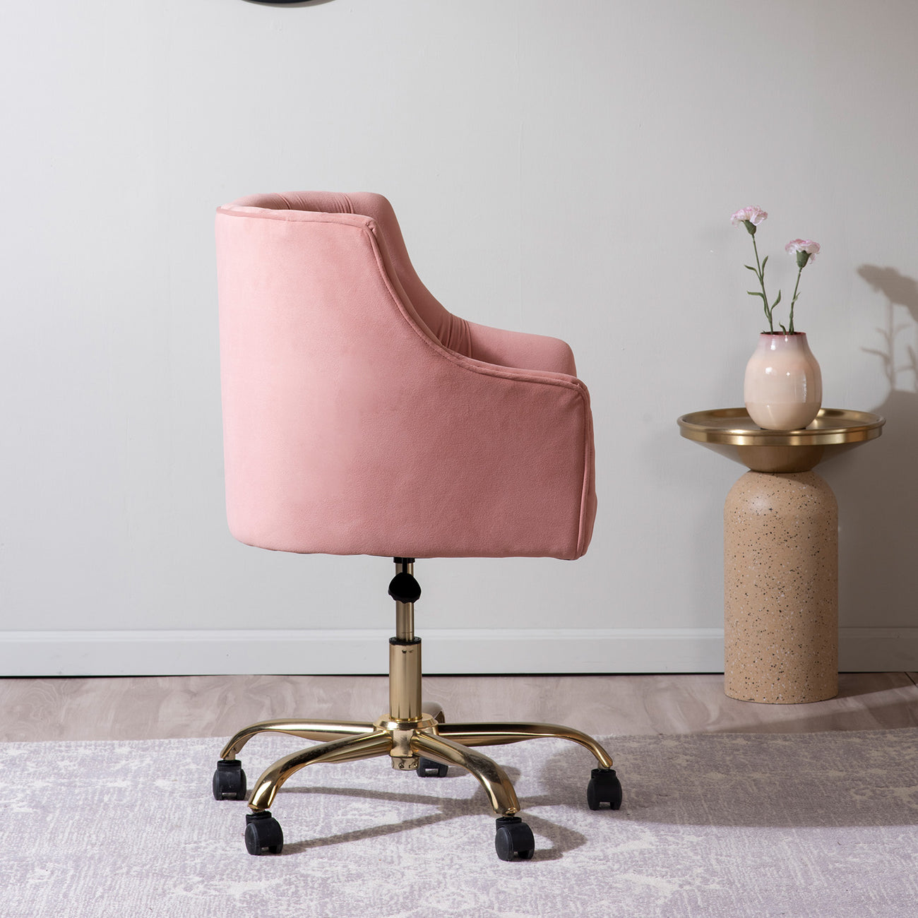 Sophisticated Velvet Office Chair Pink