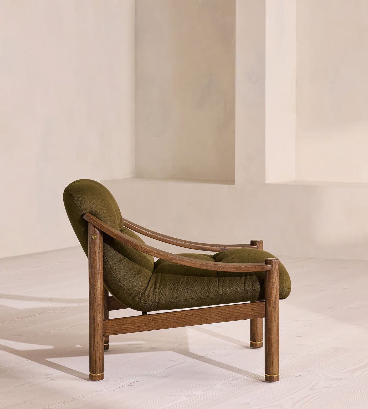 Aveeron Wood Frame Green Velvet Suede Lounge Chair