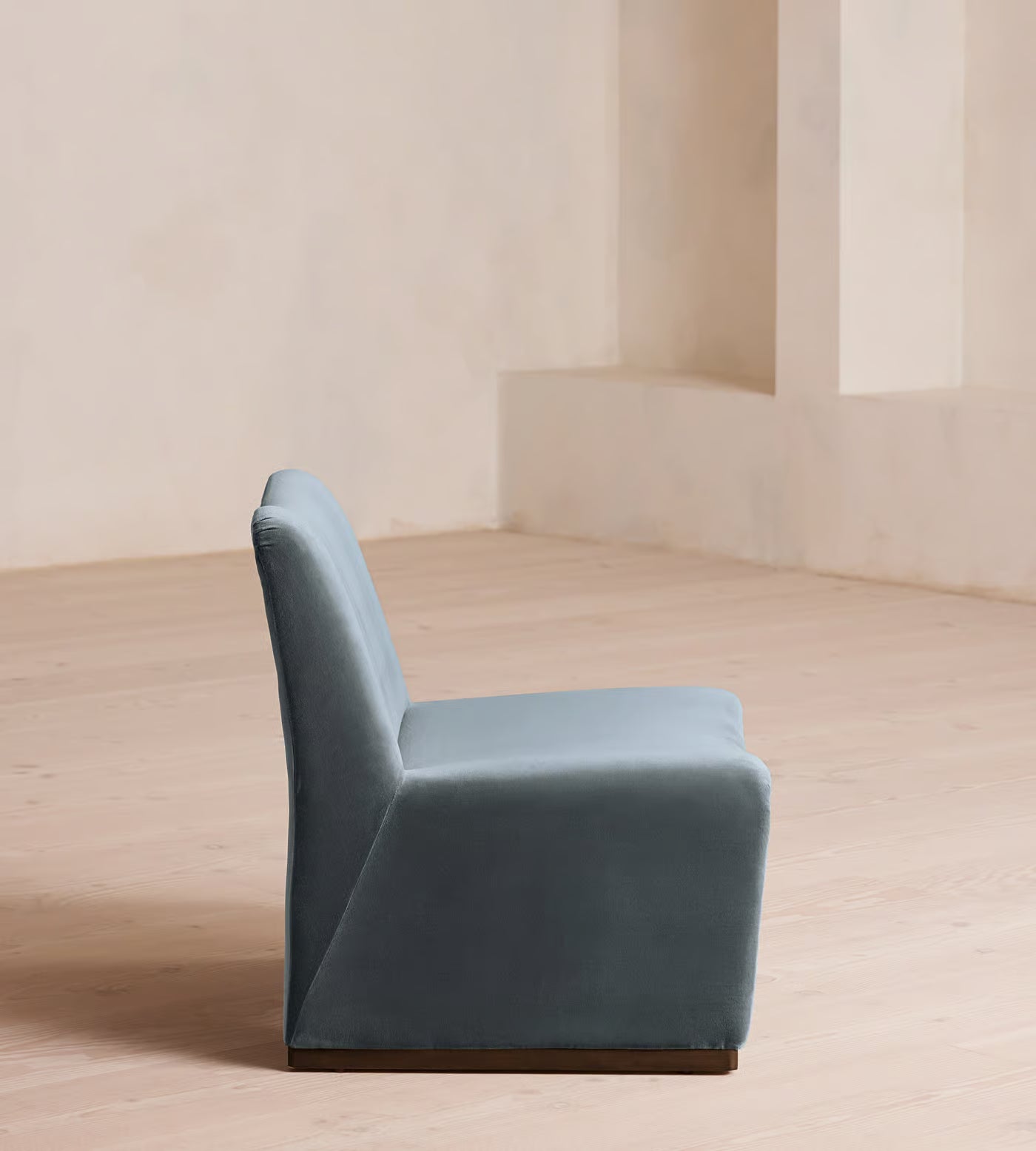 Zeenvik Sculpted Modern Steel Blue Velvet Lounge Chair