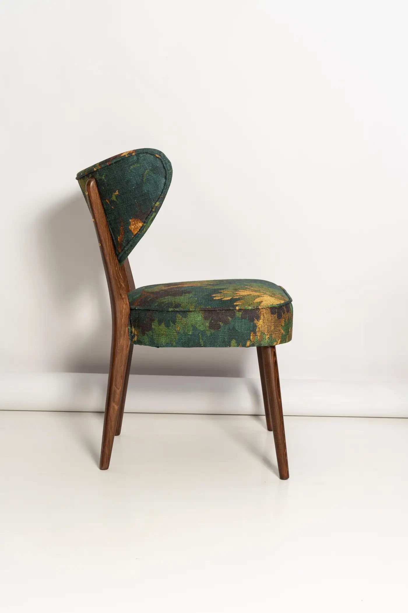 Fleorique Pattern Botanical Green Linen Lounge Chair