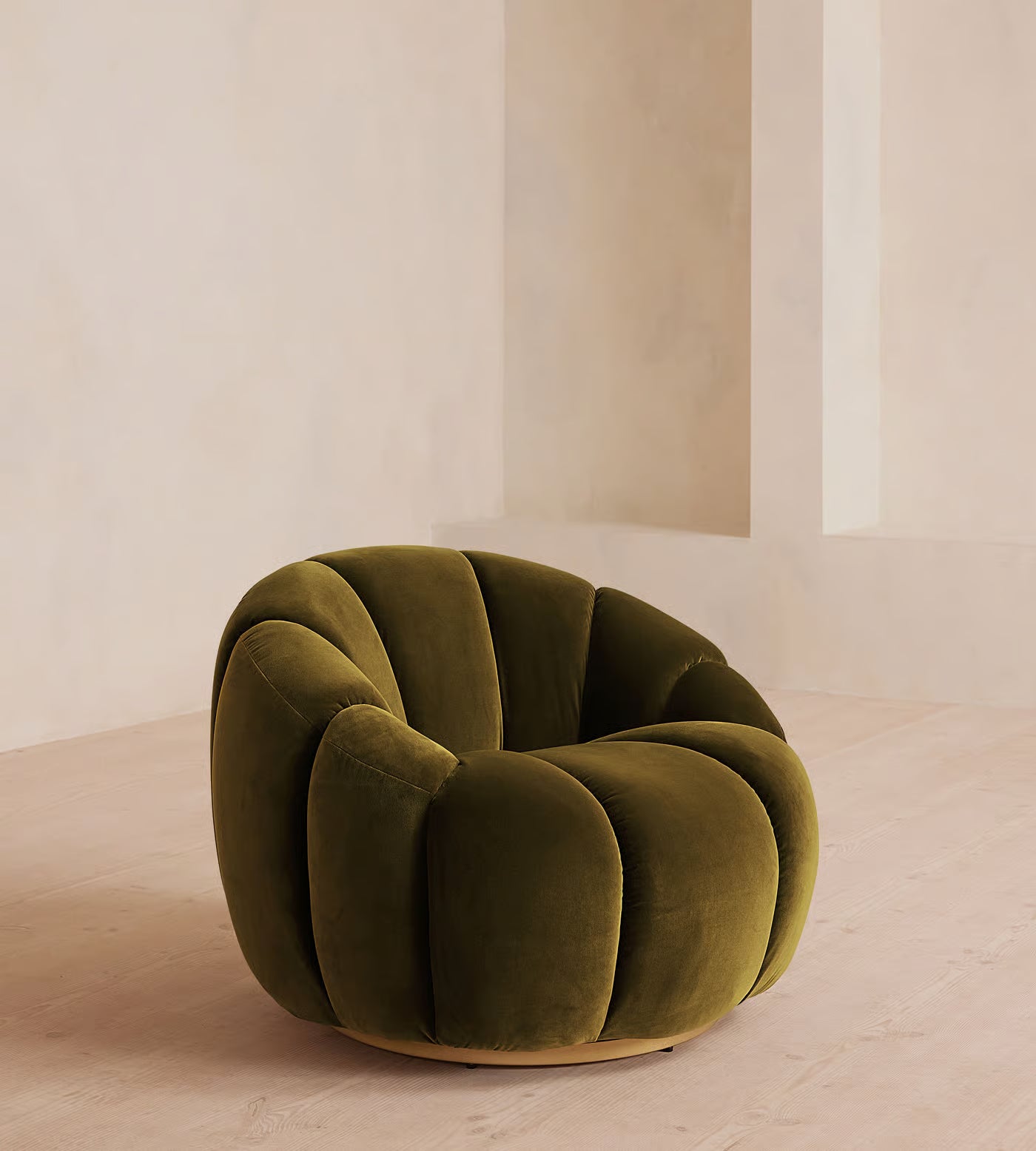 Fleoriane Petal Swivel Olive Velvet Suede Lounge Chair