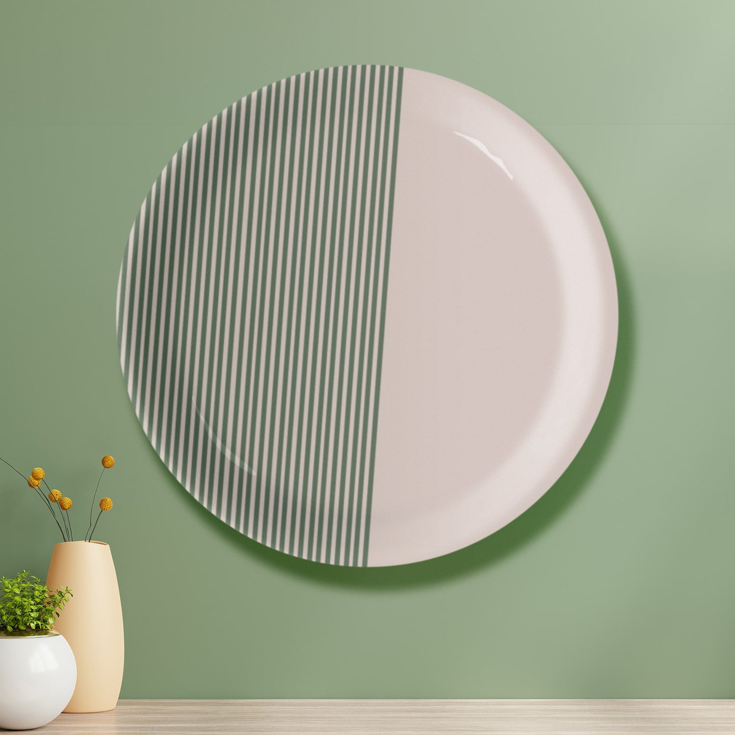 English Geometric Printed Wall Plate