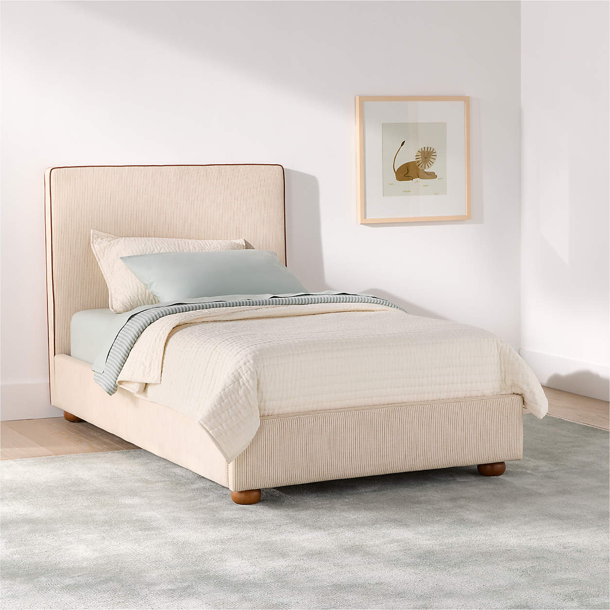 Peachy Dream Ivory Cotton Linen Kids Big Hydraulic Storage Bed
