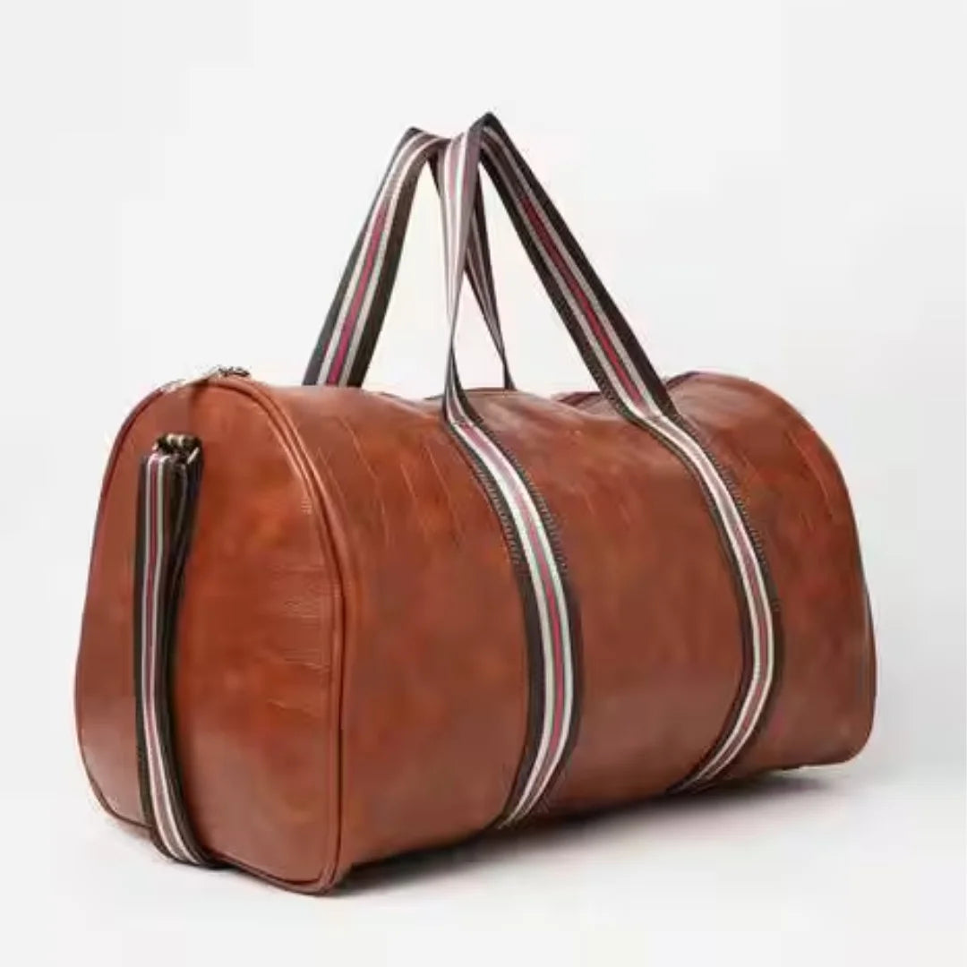 Spacious Weekender Duffle Bag with Brand Logo for Corporate Gifting