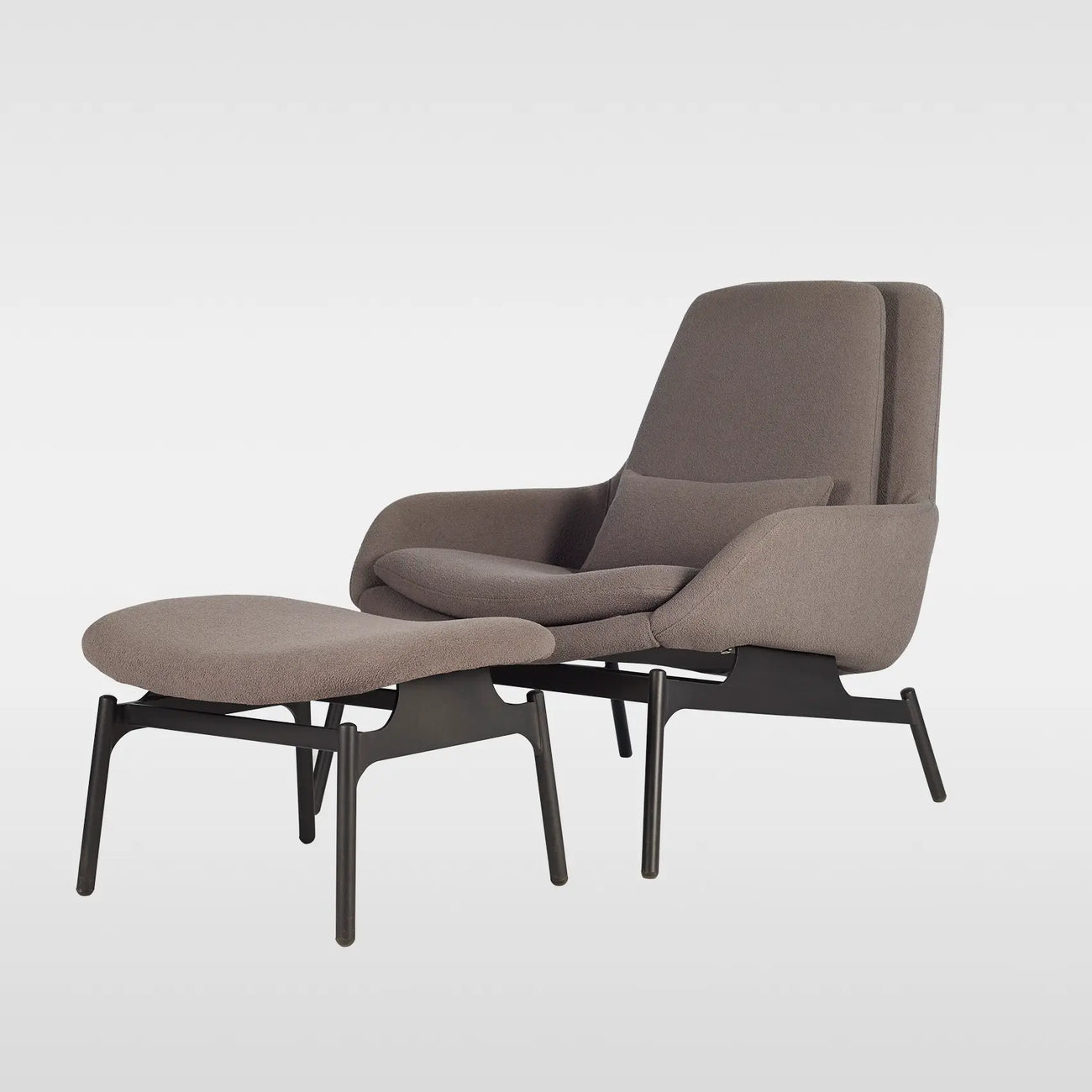 Tier Lounge Chair