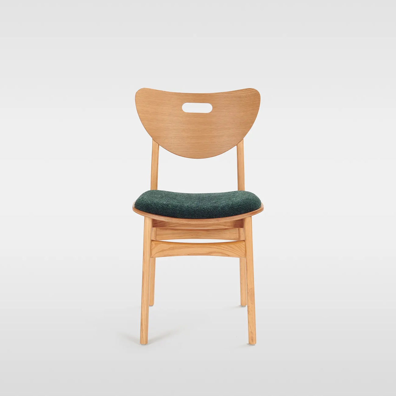 Wave 02 Cafe Chair