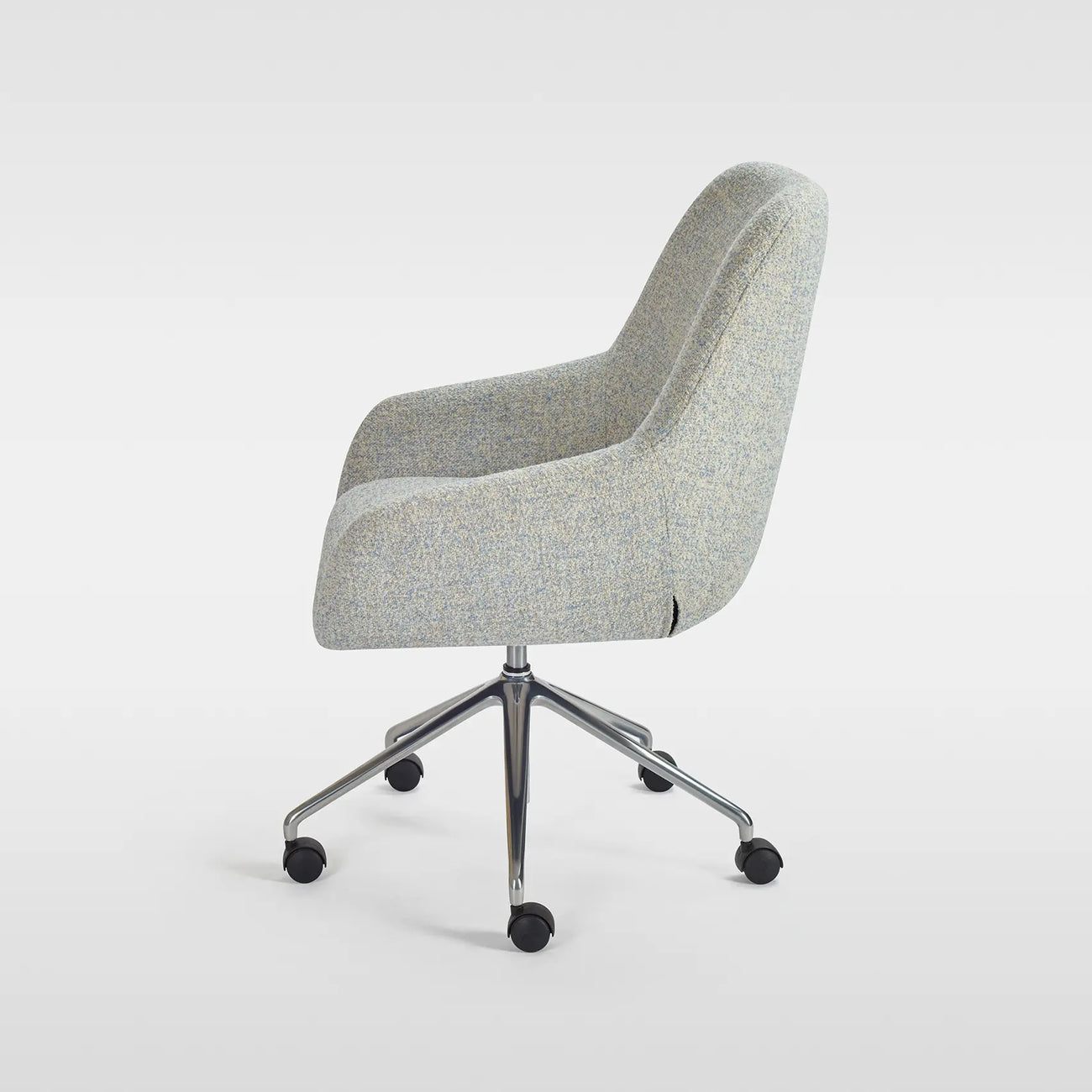 Edra With Castors Lounge Chair