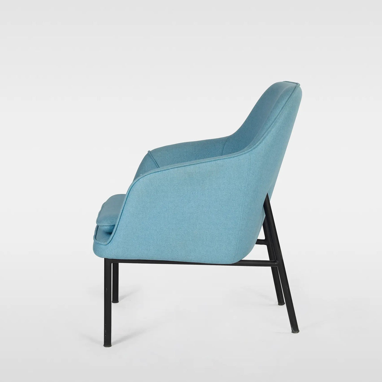 Saylor Lounge Chair