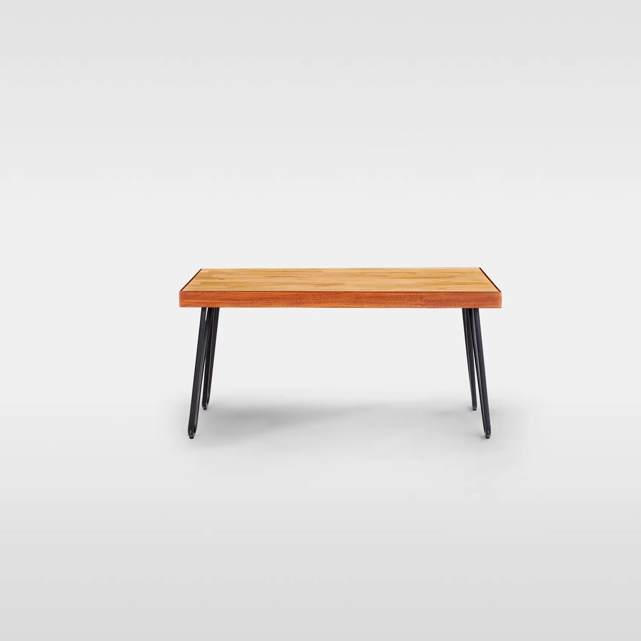 Arrow 01 Center Tables