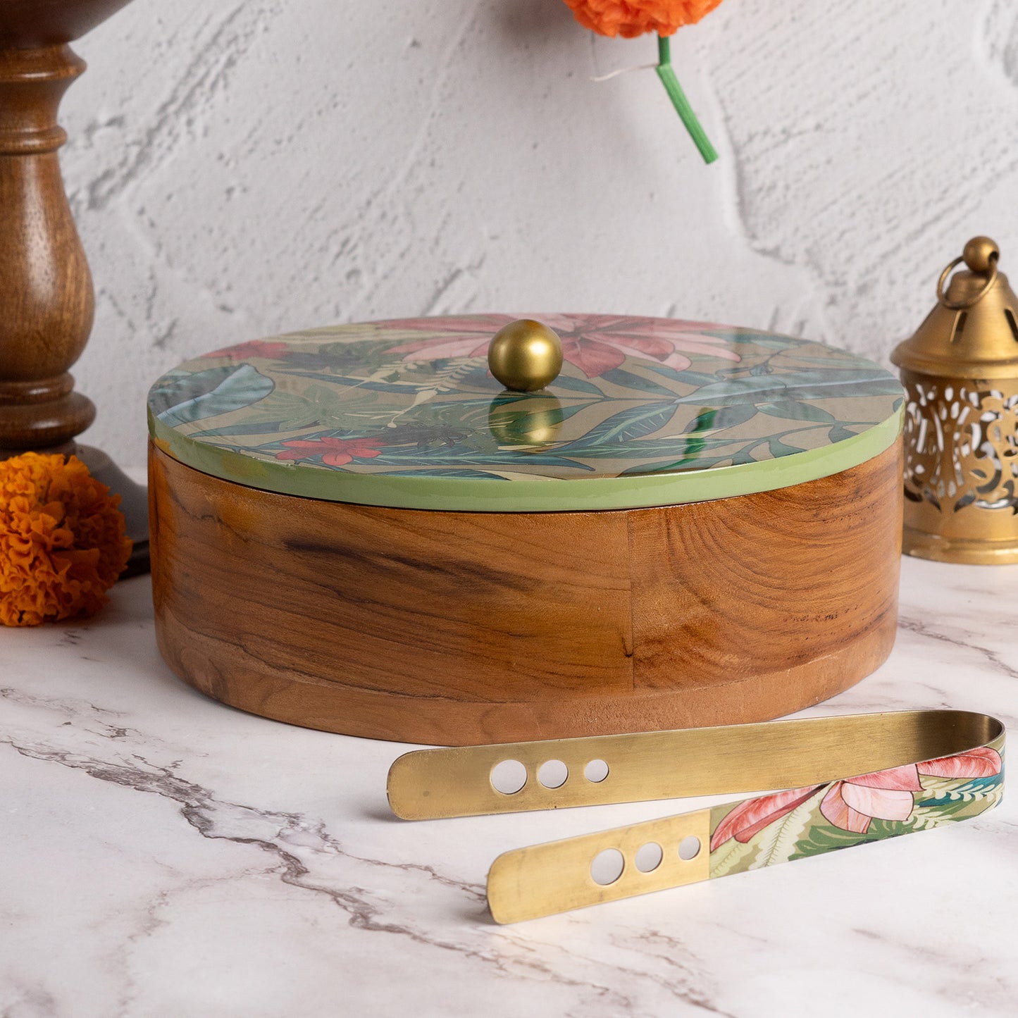 Buy Green Allure Teak Wood Roti Box with Tong Online in India - Nestroots