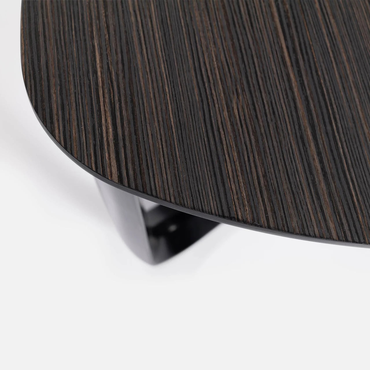 Edulo tripod table