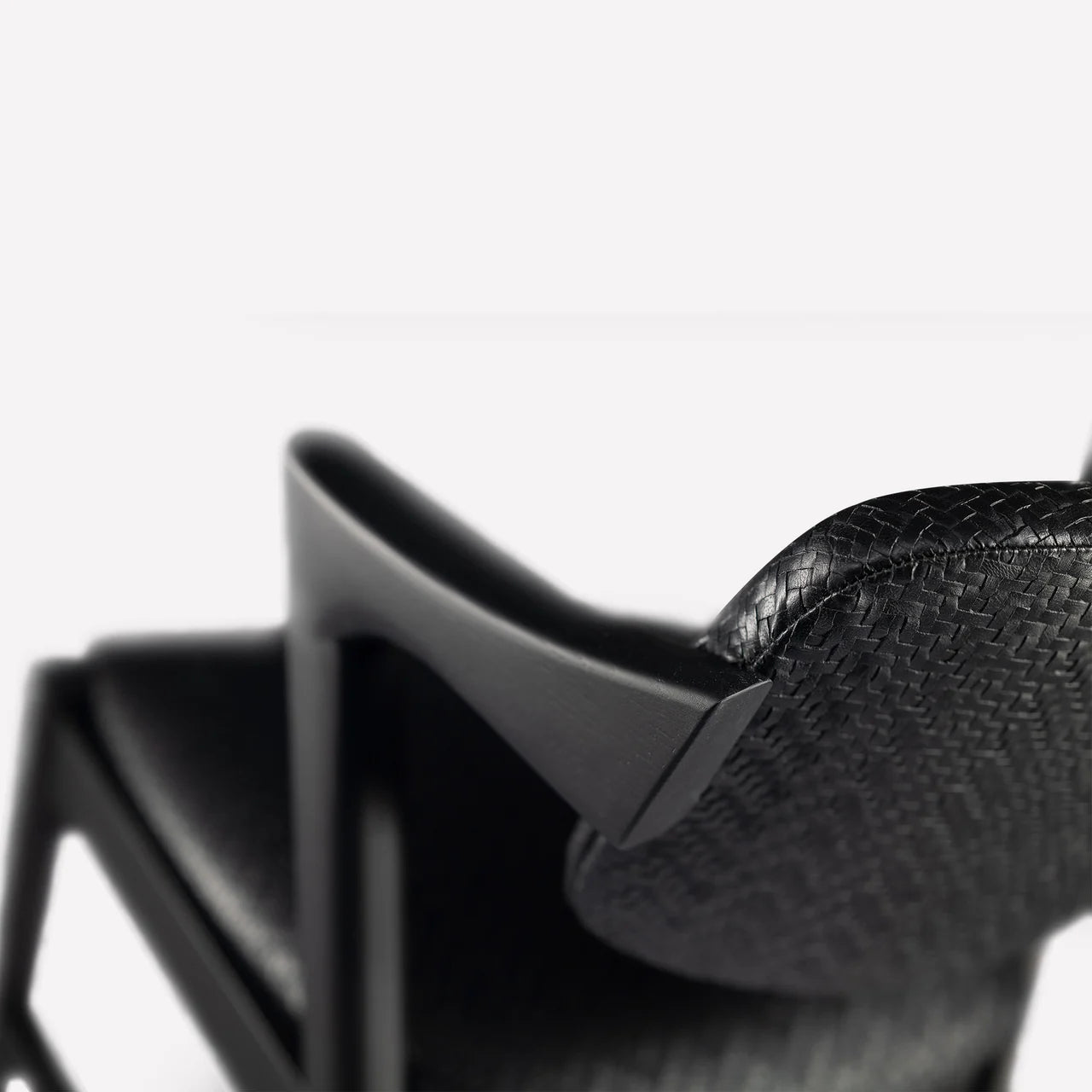 Lou bar stool