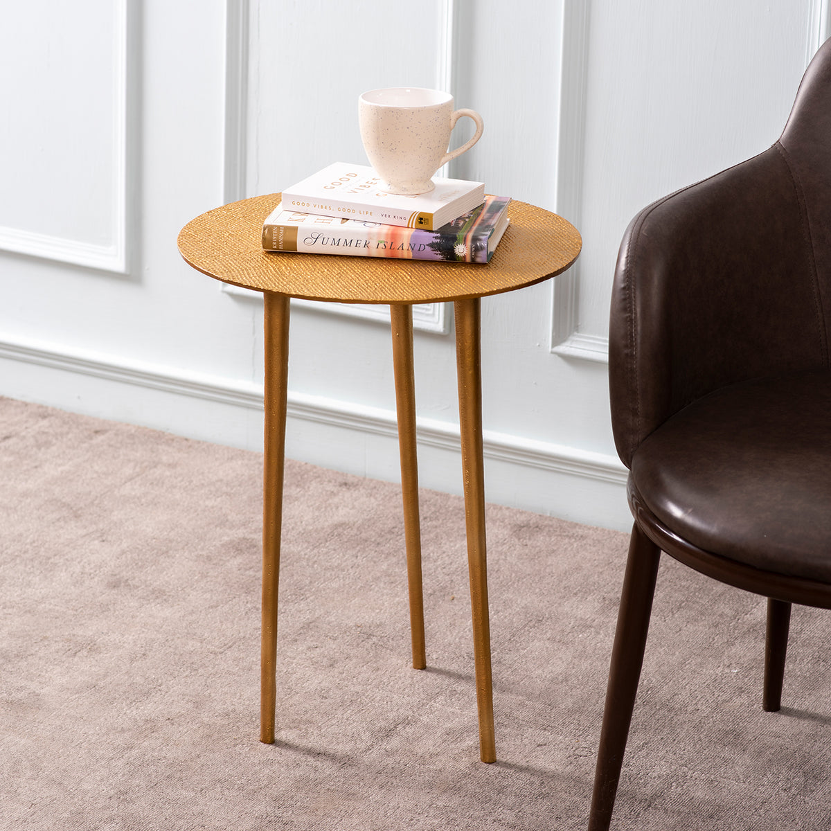 Magazine Tables