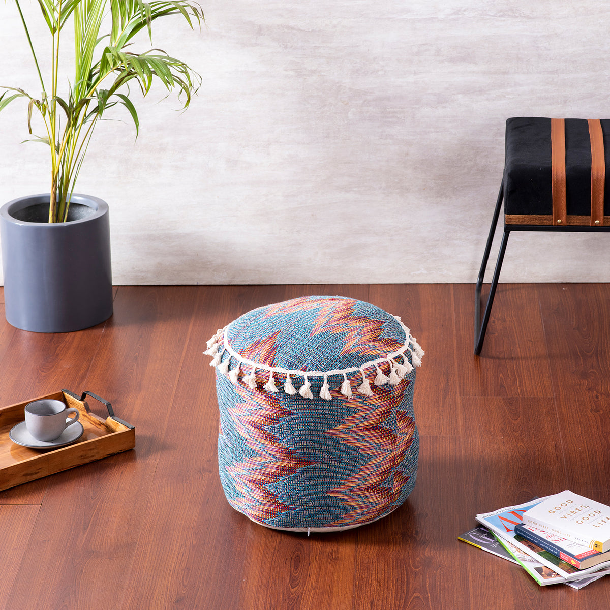 pouf ottomans