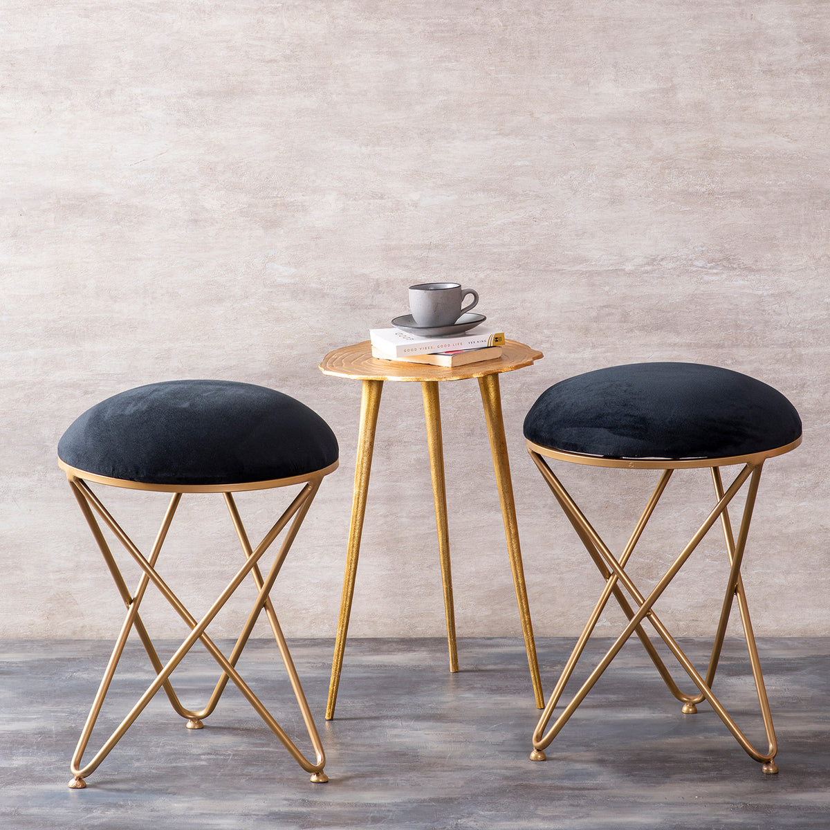 Metallic Ottoman Set of 2 with Aluminium Table