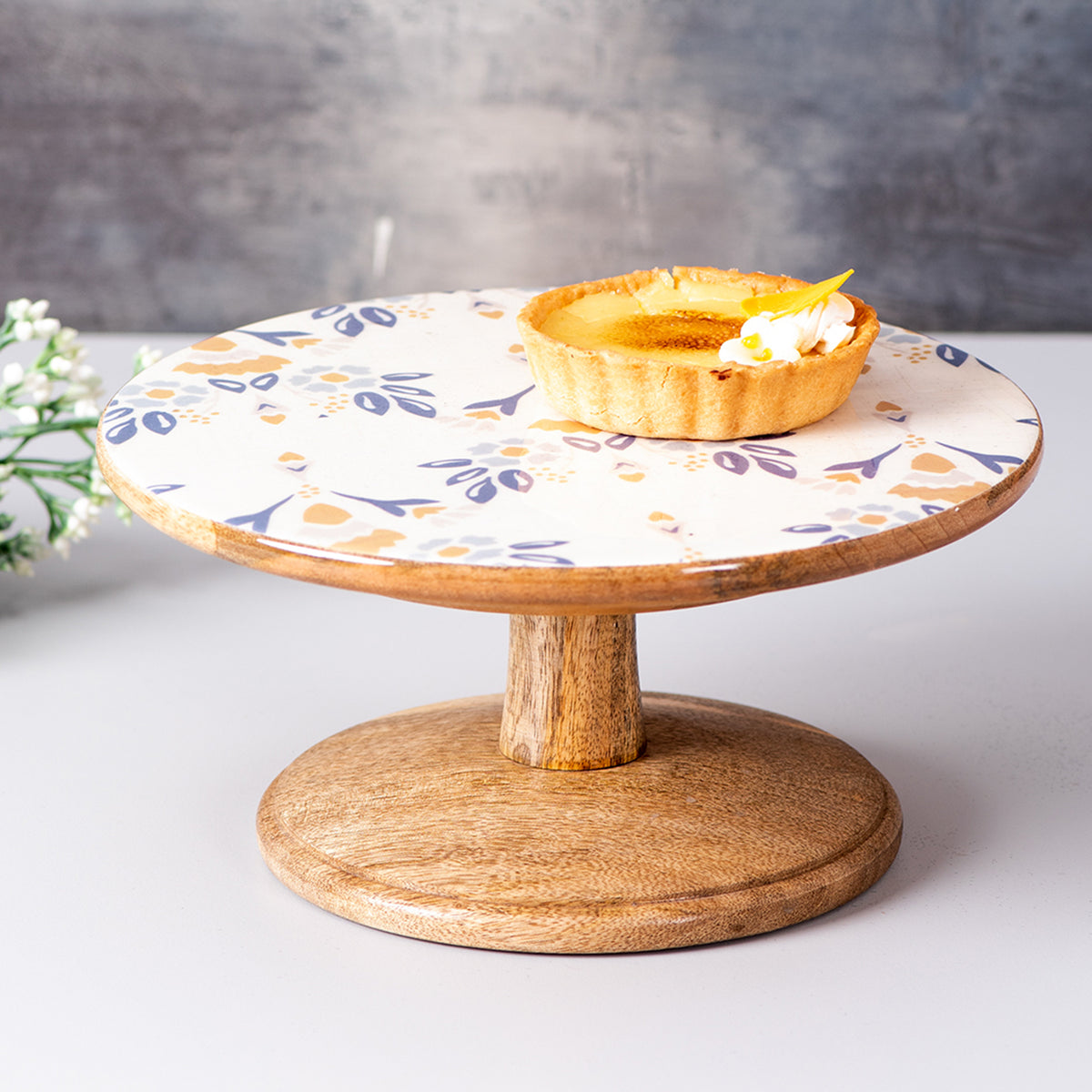 printed wooden cake stand